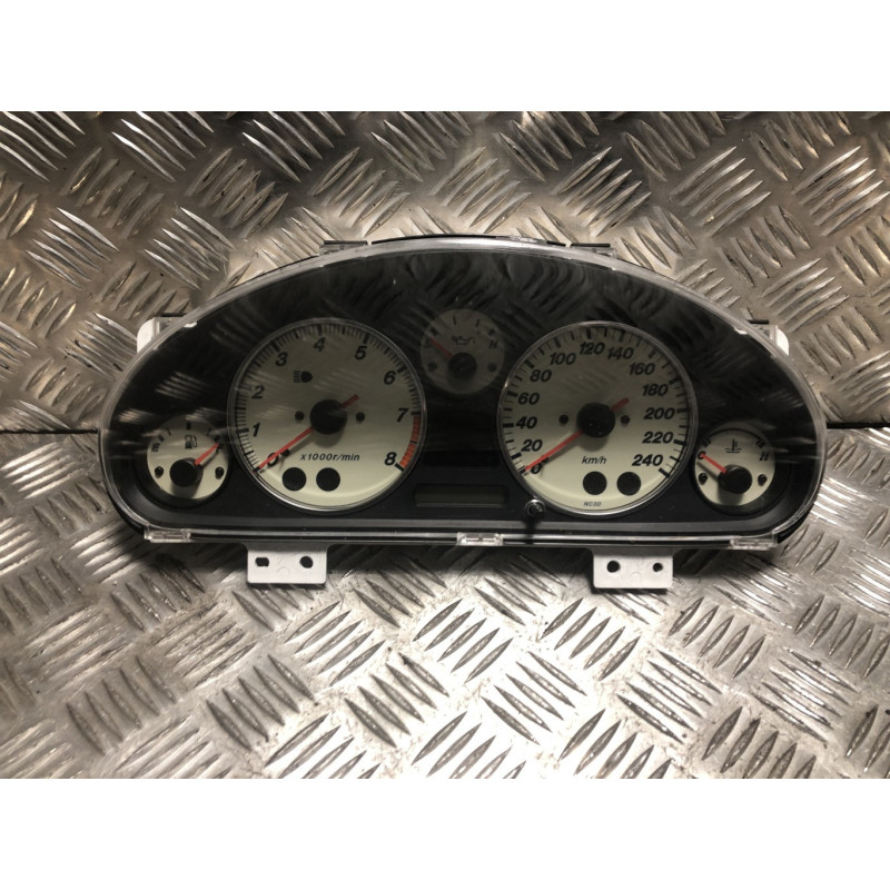 Compteur MAZDA MX5 2 PHASE 2 CABRIOLET d’occasion