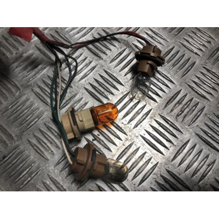 Platine feu arriere gauche MAZDA MX5 2 PHASE 2 CABRIOLET d’occasion