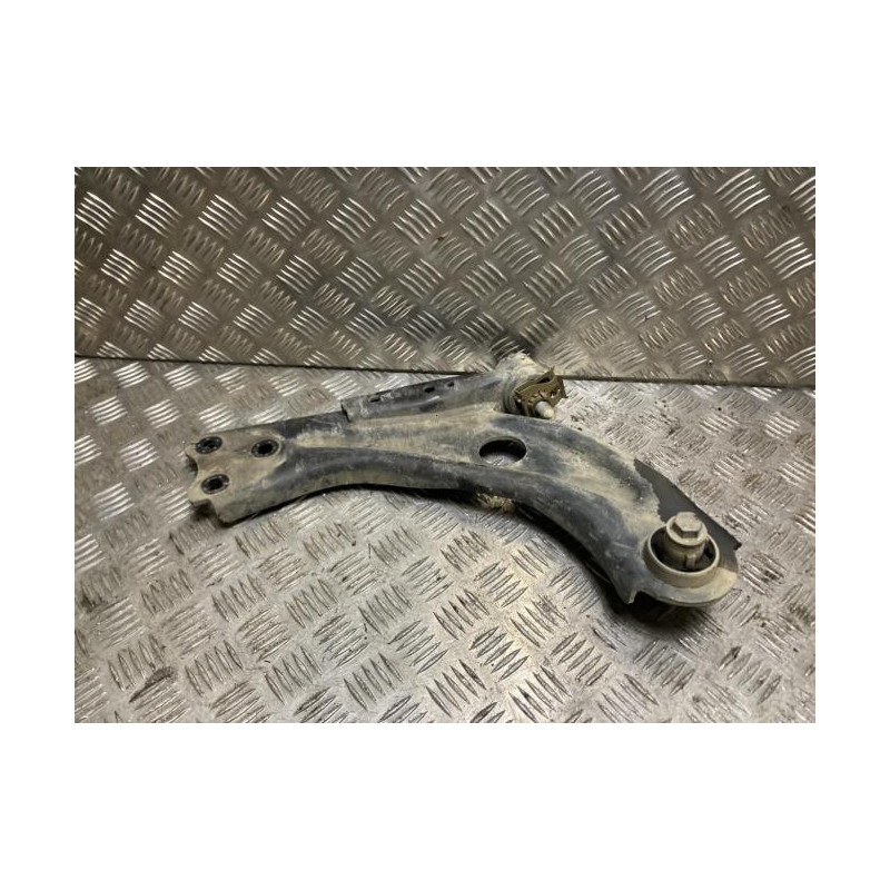Triangle avant droit CITROEN BERLINGO 3 M PHASE 1 d’occasion