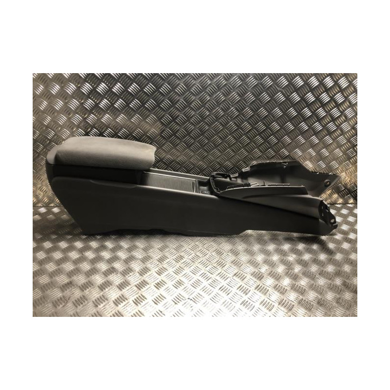 Console central (interieur plastique) HONDA CIVIC 8 PHASE 2 d’occasion