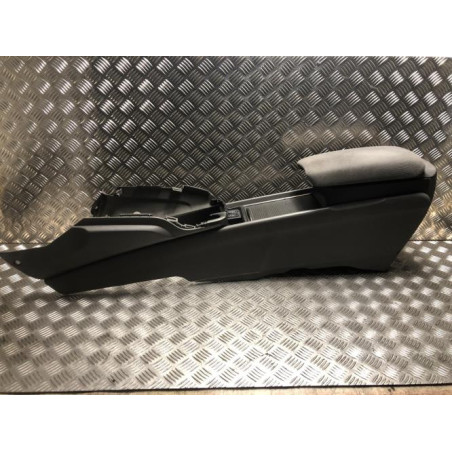 Console central (interieur plastique) HONDA CIVIC 8 PHASE 2 d’occasion