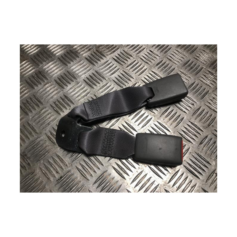 Attache ceinture arriere droit HONDA CIVIC 8 PHASE 2 d’occasion