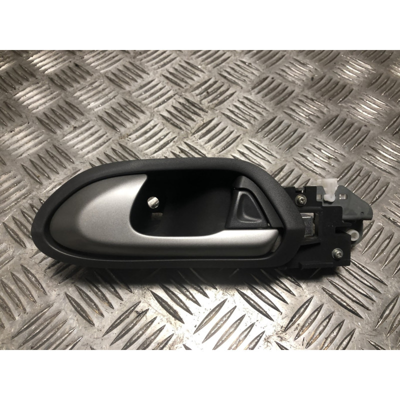 Poignee interieur avant gauche HONDA CIVIC 8 PHASE 2 d’occasion