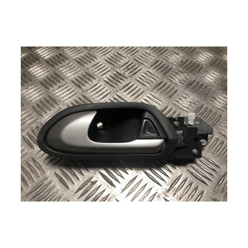 Poignee interieur avant gauche HONDA CIVIC 8 PHASE 2 d’occasion