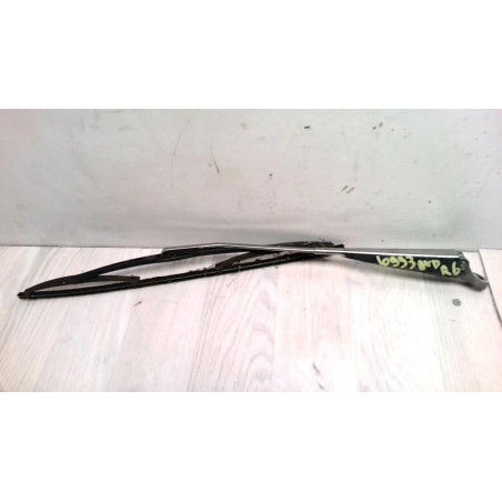 Bras essuie glace avant droit RENAULT R6 d’occasion