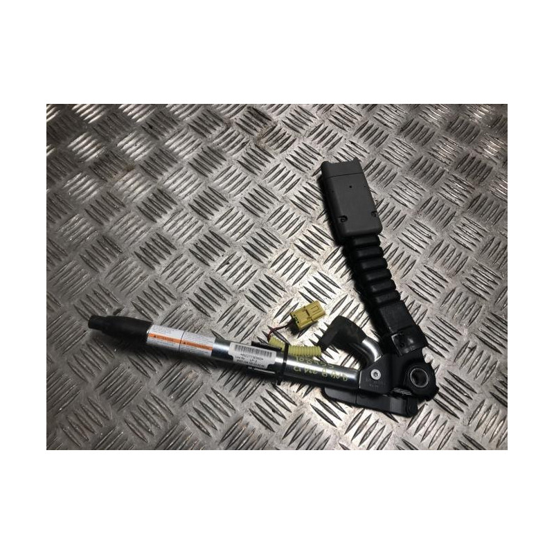 Attache ceinture avant droit HONDA CIVIC 8 PHASE 2 d’occasion
