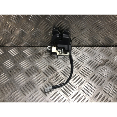Serrure de coffre HONDA CIVIC 8 PHASE 2 d’occasion