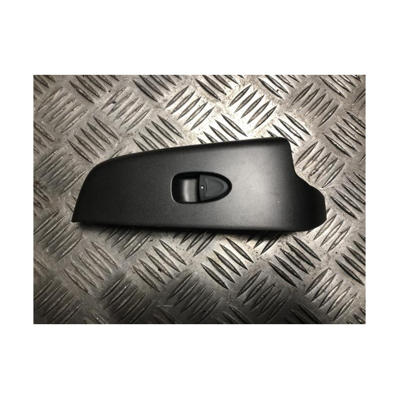 Interrupteur de leve vitre arriere gauche HONDA CIVIC 8 PHASE 2 d’occasion