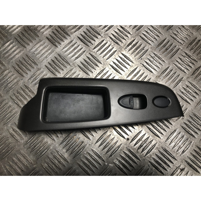 Interrupteur de leve vitre avant droit HONDA CIVIC 8 PHASE 2 d’occasion