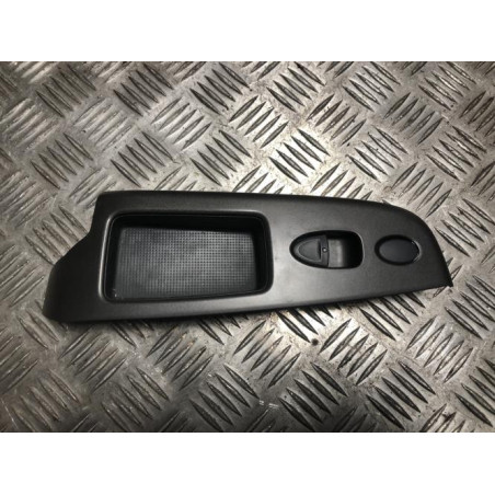 Interrupteur de leve vitre avant droit HONDA CIVIC 8 PHASE 2 d’occasion