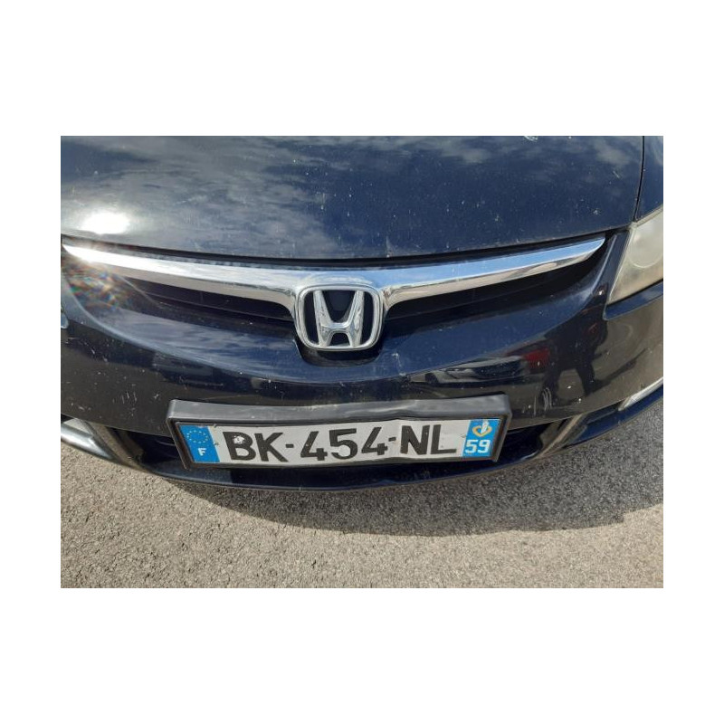 Poignee interieur arriere droit HONDA CIVIC 8 PHASE 2 d’occasion