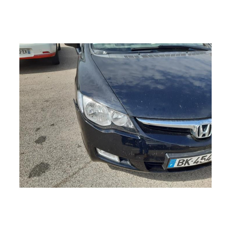 Poignee interieur arriere droit HONDA CIVIC 8 PHASE 2 d’occasion