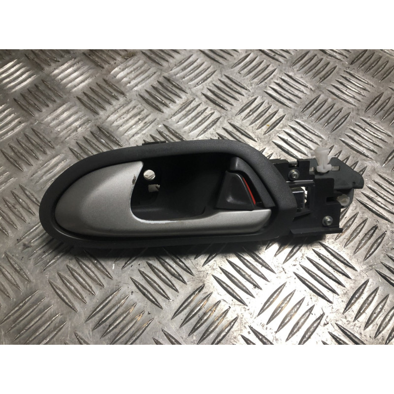Poignee interieur arriere gauche HONDA CIVIC 8 PHASE 2 d’occasion