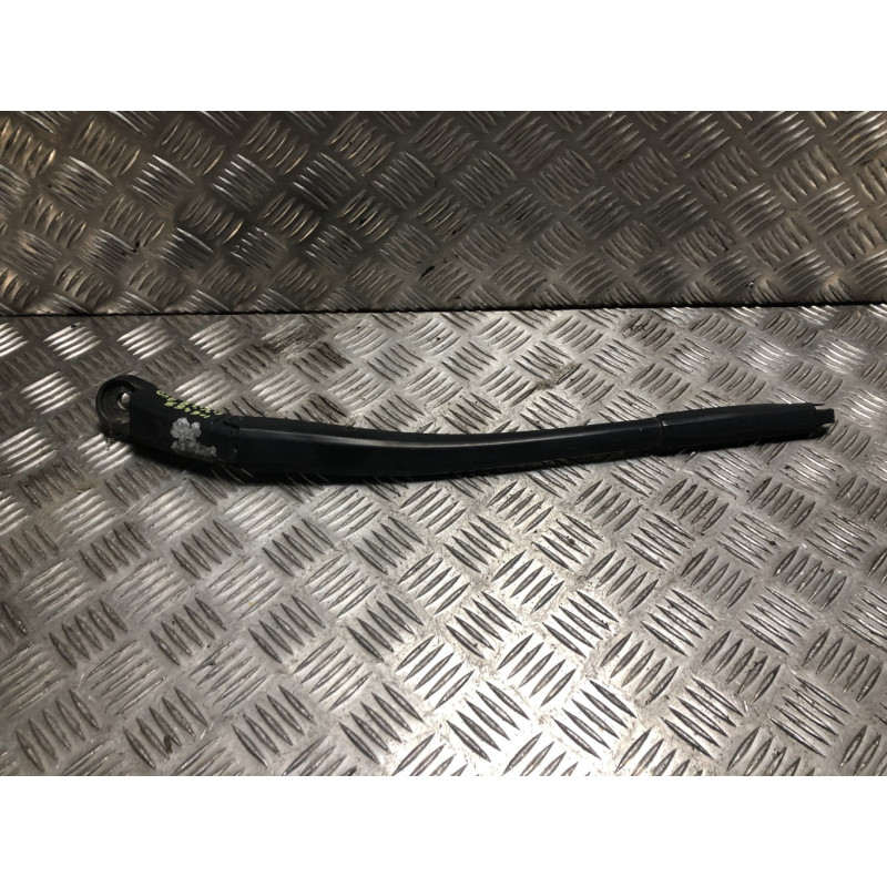 Bras essuie glace avant droit HONDA CIVIC 8 PHASE 2 d’occasion