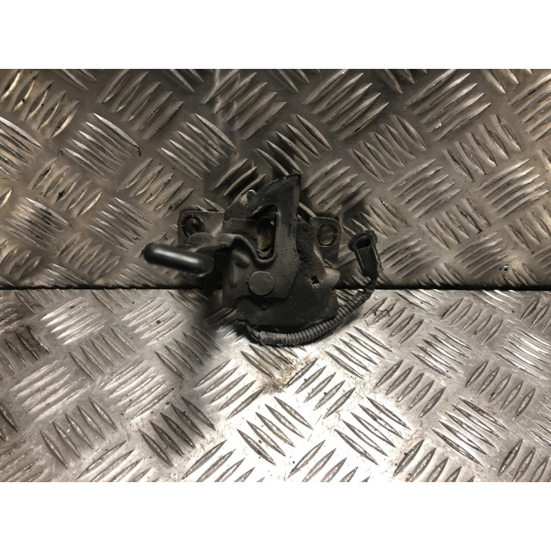 Serrure de capot HONDA CIVIC 8 PHASE 2 d’occasion