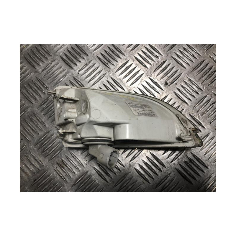 Repetiteur clignotant avant gauche (Feux) RENAULT TWINGO 2 PHASE 2 d’occasion