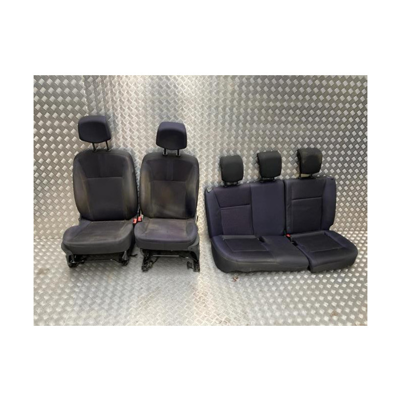 Interieur complet RENAULT CLIO 3 PHASE 1 d’occasion