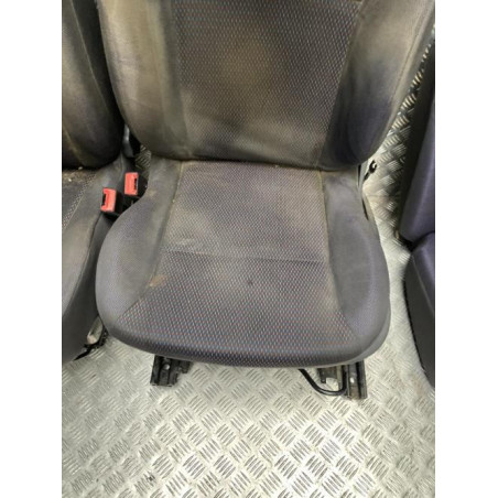 Interieur complet RENAULT CLIO 3 PHASE 1 d’occasion