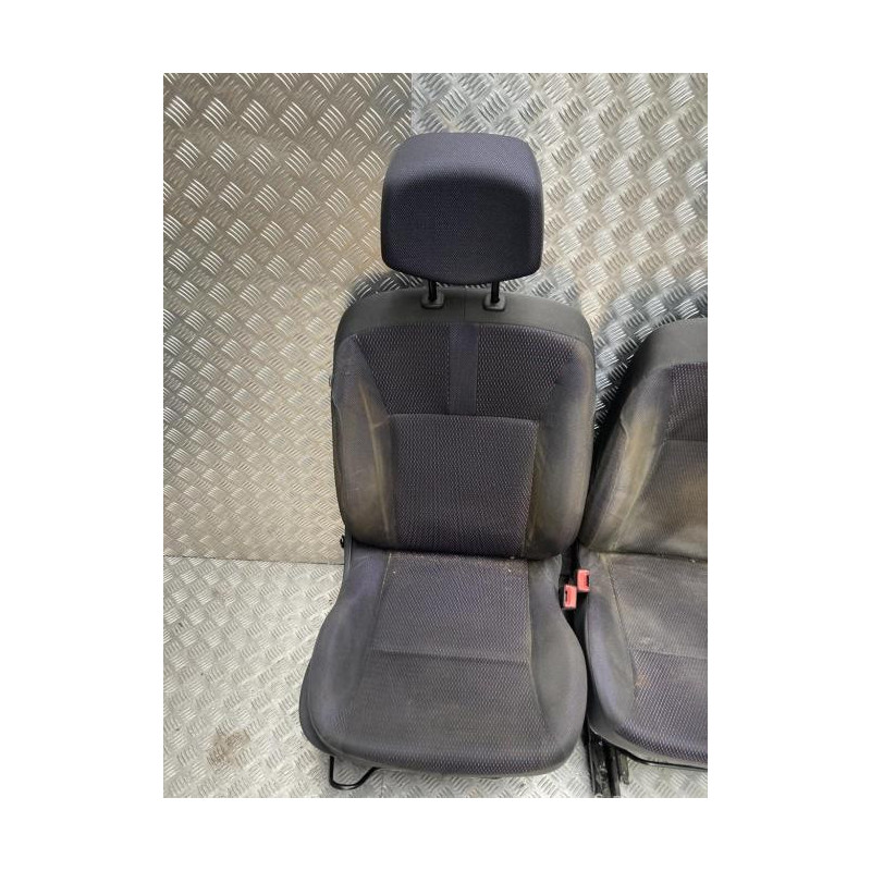Interieur complet RENAULT CLIO 3 PHASE 1 d’occasion