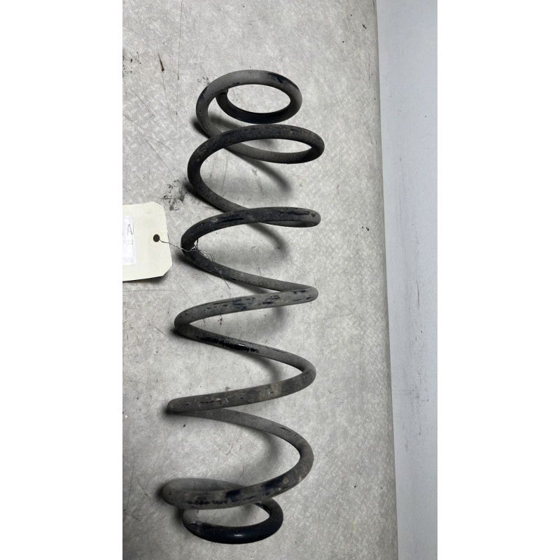 Ressort de suspension arriere PEUGEOT 208 1 PHASE 1 d’occasion