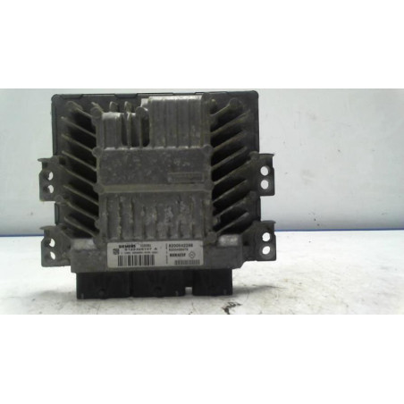 Calculateur moteur RENAULT SCENIC 2 PHASE 1 d’occasion