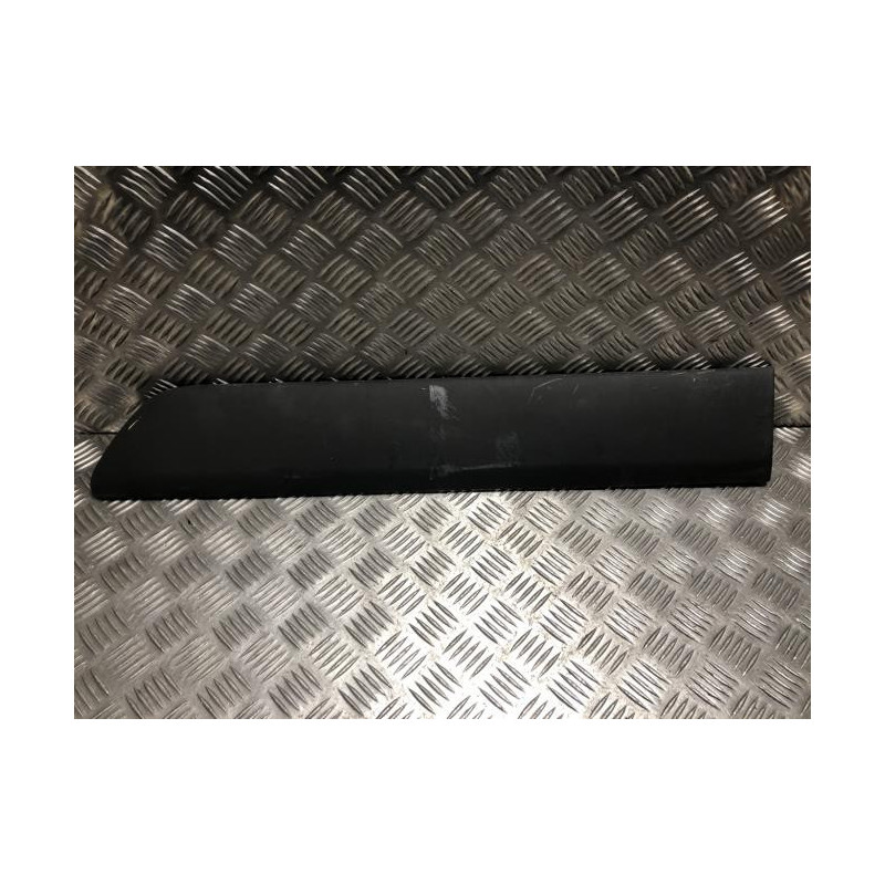 Baguette de porte arriere gauche  RENAULT KANGOO 1 PHASE 2 d’occasion