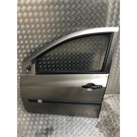 Porte avant gauche RENAULT CLIO 3 PHASE 1 d’occasion