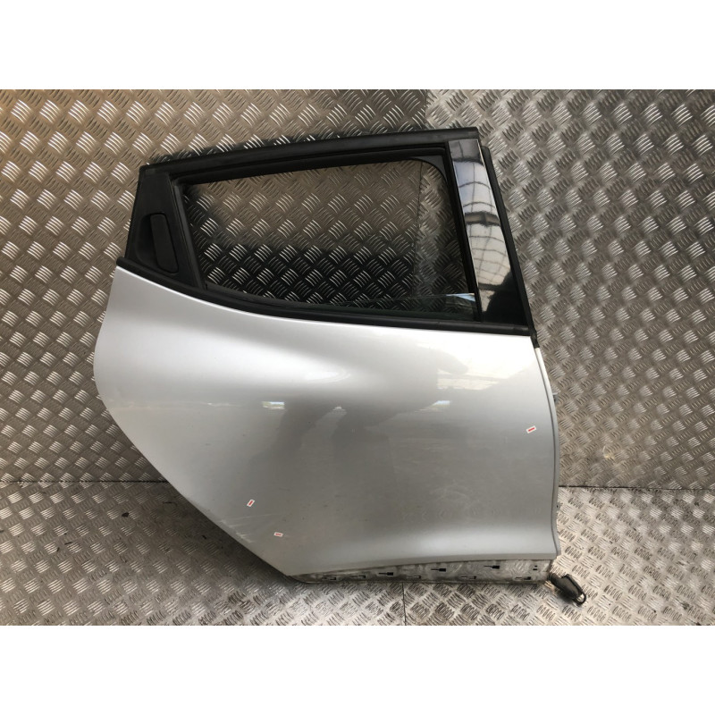 Porte arriere droit RENAULT CLIO 4 PHASE 1 d’occasion