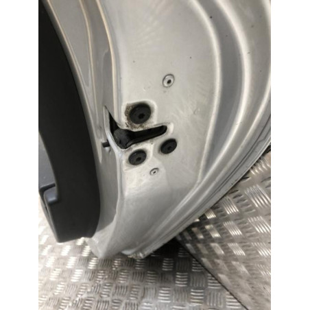 Porte arriere droit RENAULT CLIO 4 PHASE 1 d’occasion