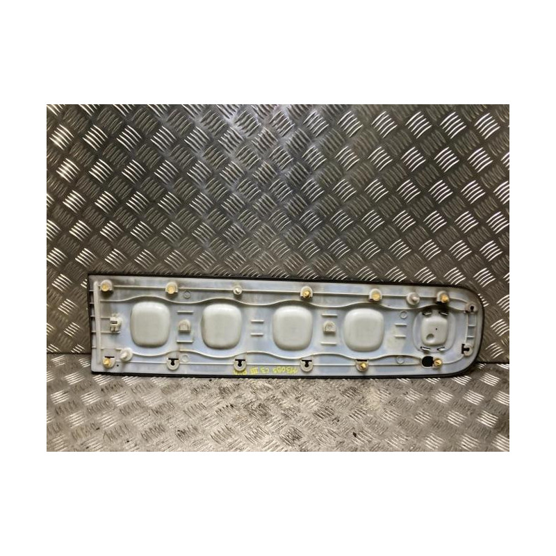 Baguette de porte avant droite CITROEN C3 3 SOCIETE PHASE 1 d’occasion