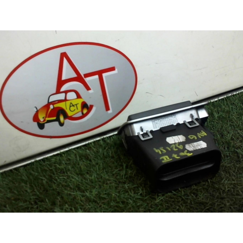 Aerateur tableau de bord avant gauche PEUGEOT 307 PHASE 2 d’occasion