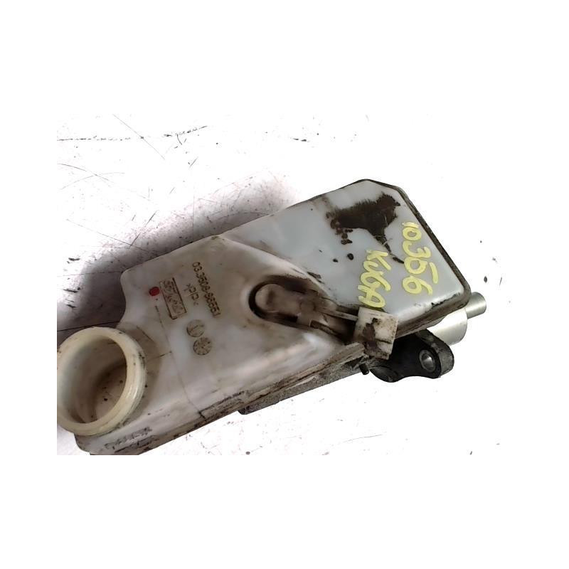 Maitre cylindre (freinage) FORD KUGA 1 d’occasion