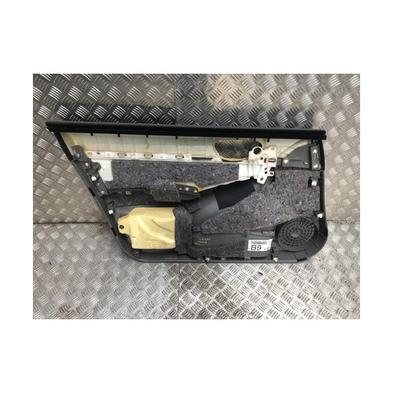 Panneau de porte avant droit HONDA CIVIC 8 PHASE 2 d’occasion