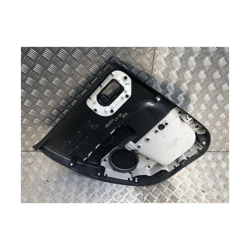 Panneau de porte arriere droit CITROEN C3 3 SOCIETE PHASE 1 d’occasion