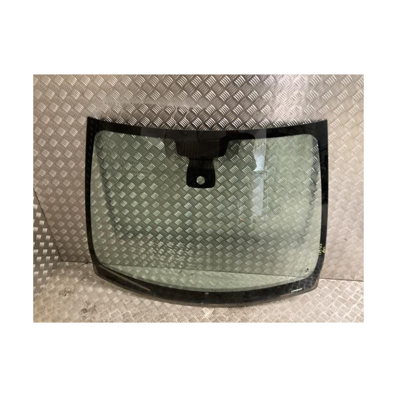 Pare brise RENAULT CLIO 4 PHASE 1 d’occasion