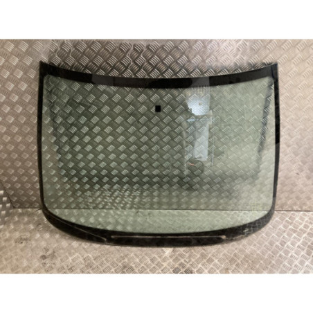 Pare brise PEUGEOT 206+ d’occasion