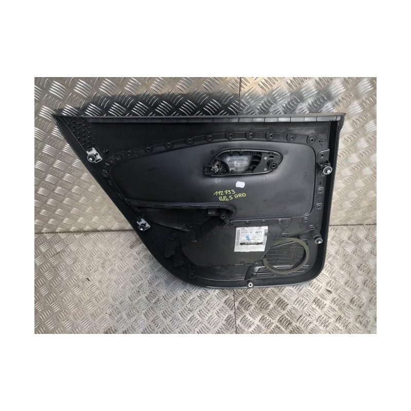 Panneau de porte arriere droit VOLKSWAGEN POLO 5 PHASE 1 d’occasion
