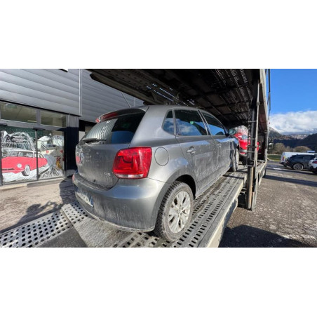 Panneau de porte arriere droit VOLKSWAGEN POLO 5 PHASE 1 d’occasion