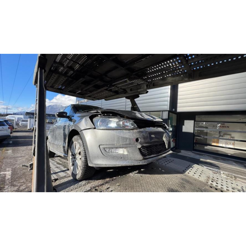 Panneau de porte arriere droit VOLKSWAGEN POLO 5 PHASE 1 d’occasion