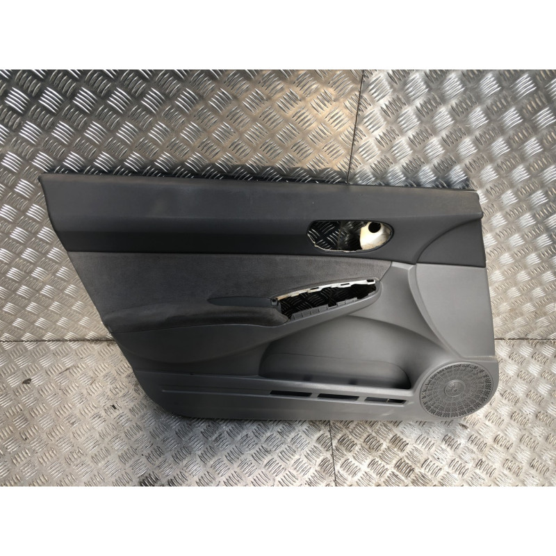 Panneau de porte avant gauche HONDA CIVIC 8 PHASE 2 d’occasion