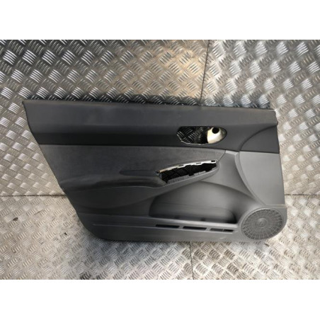 Panneau de porte avant gauche HONDA CIVIC 8 PHASE 2 d’occasion