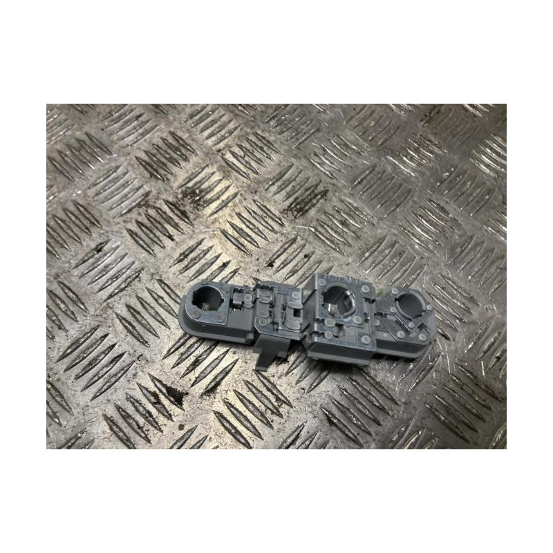 Platine feu arriere gauche VOLVO C 30 PHASE 2 d’occasion