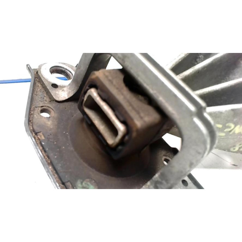 Support moteur droit RENAULT MEGANE 2 PHASE 2 d’occasion