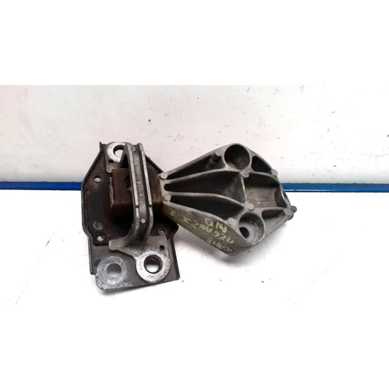 Support moteur droit RENAULT MEGANE 2 PHASE 2 d’occasion