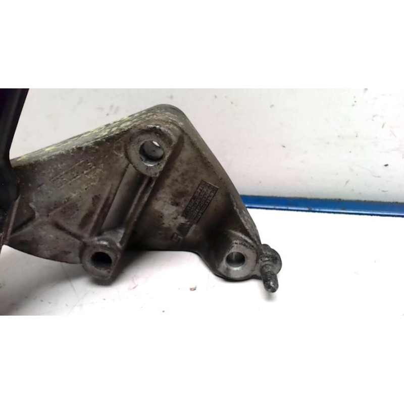 Support moteur droit RENAULT MEGANE 2 PHASE 2 d’occasion