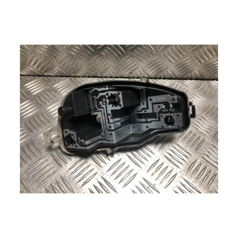 Platine feu arriere droit RENAULT TWINGO 2 PHASE 2 d’occasion