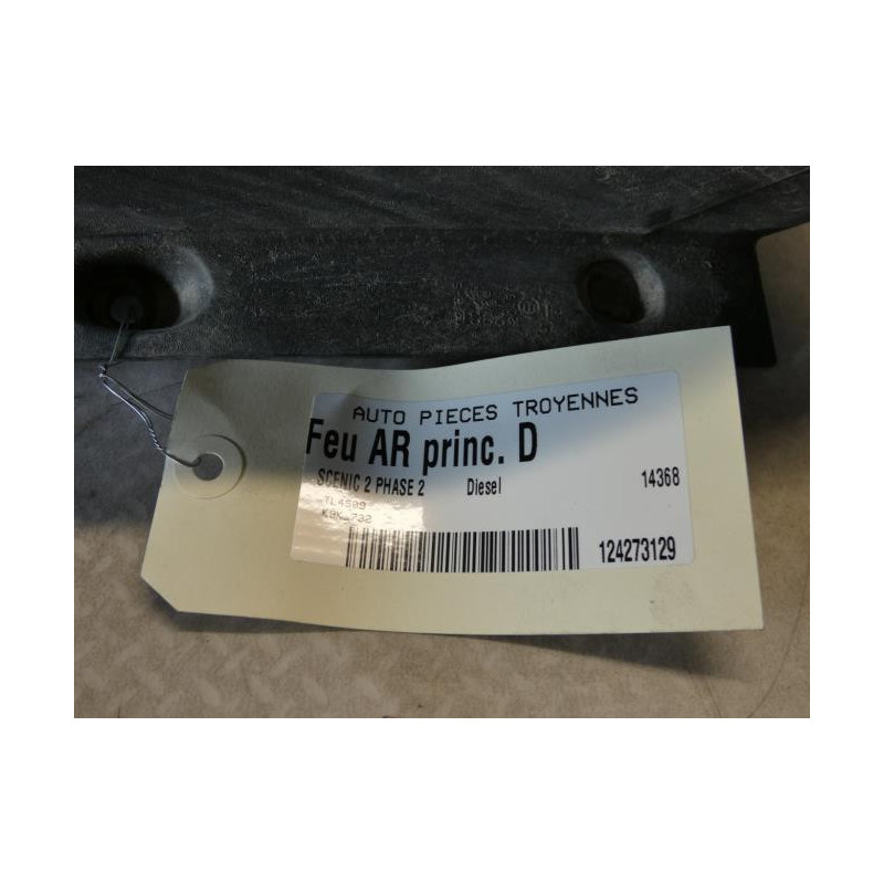 Feu arriere principal droit (feux) RENAULT SCENIC 2 PHASE 2 d’occasion