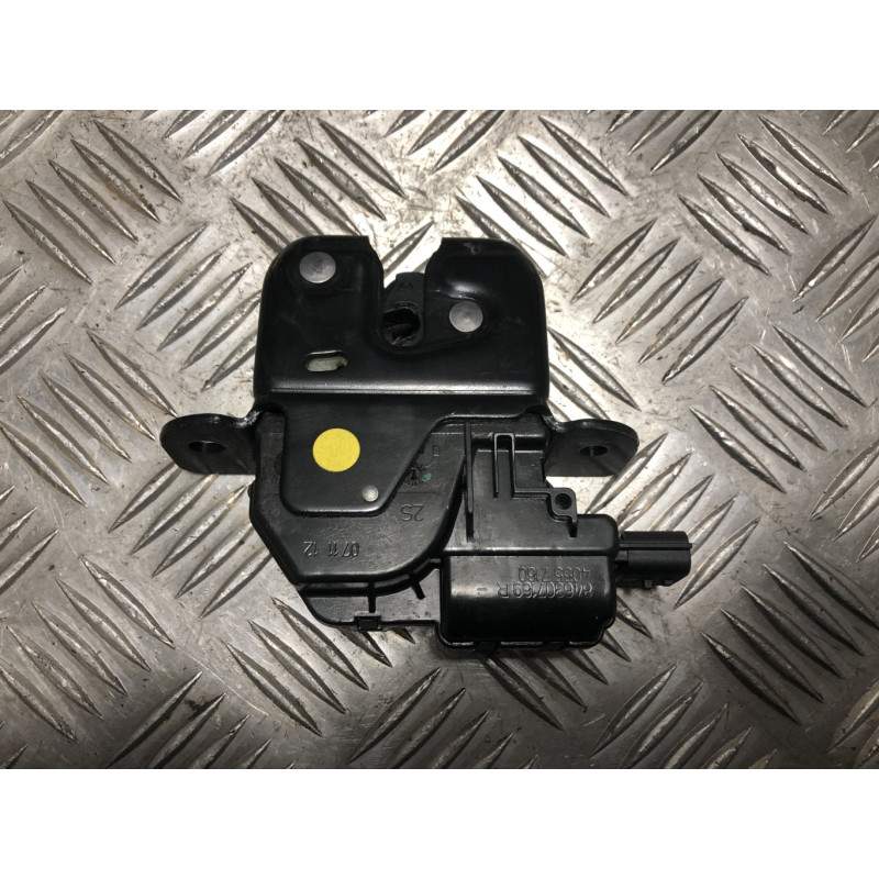 Serrure de coffre RENAULT TWINGO 2 PHASE 2 d’occasion