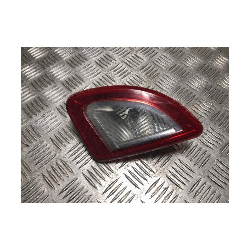 Feu arriere secondaire droit (feux) RENAULT TWINGO 2 PHASE 2 d’occasion