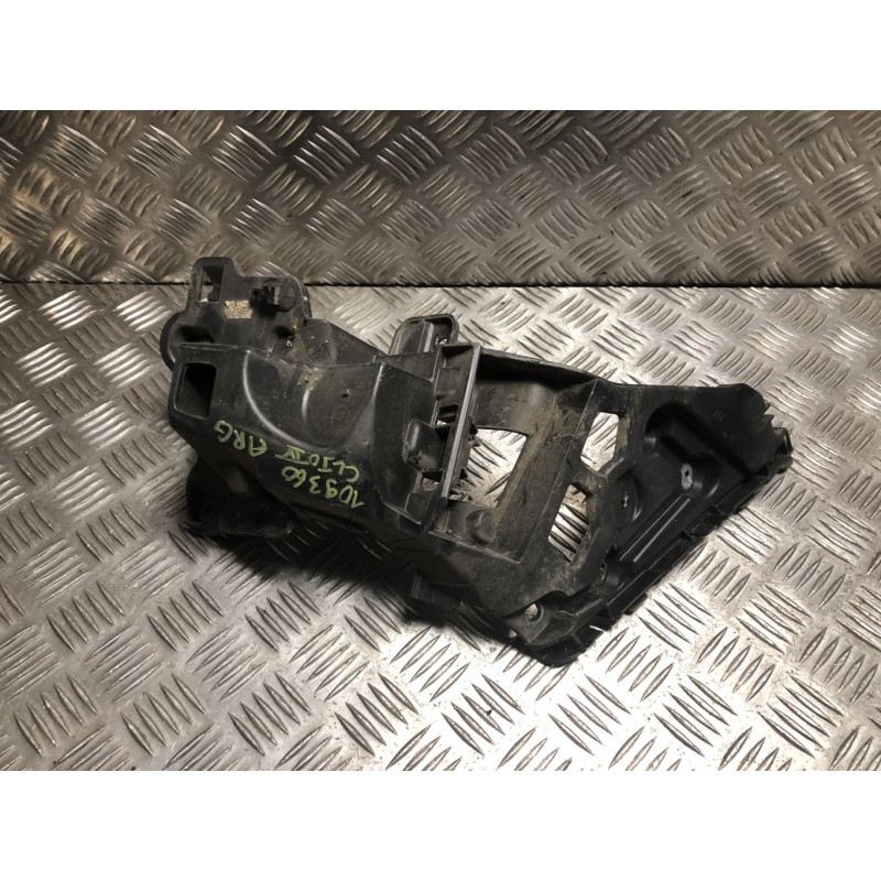 Support de pare chocs arriere RENAULT CLIO 4 PHASE 1 d’occasion